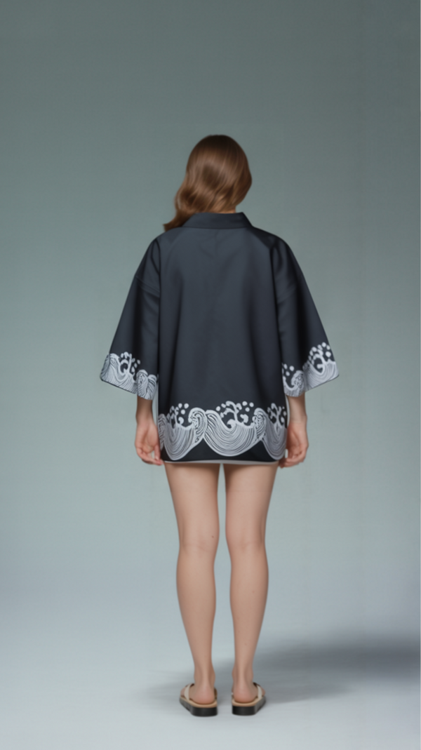 Monochrome Ocean Wave Kimono – Open-Front Drape