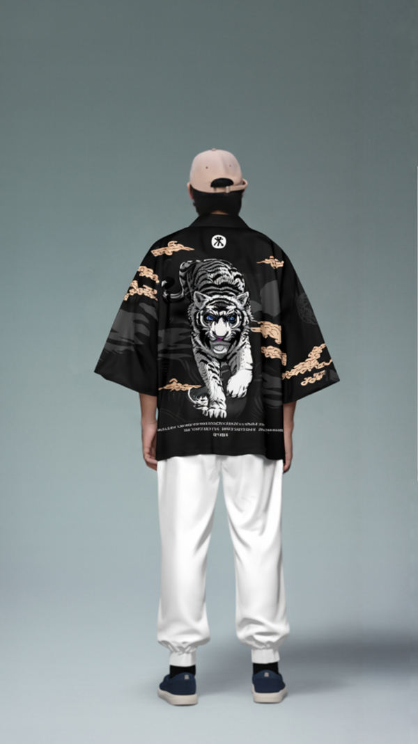 Majestic Tiger Kimono – Open-Front Drape