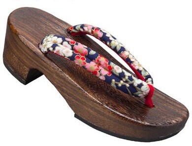 Wooden Floral Strap Japanese Sandals - Small