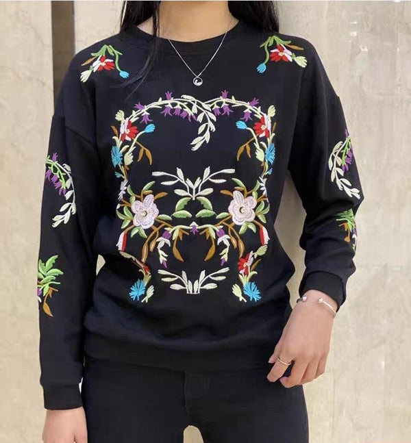 Embroidered Floral Autumn Japanese Sweatshirt - Medium