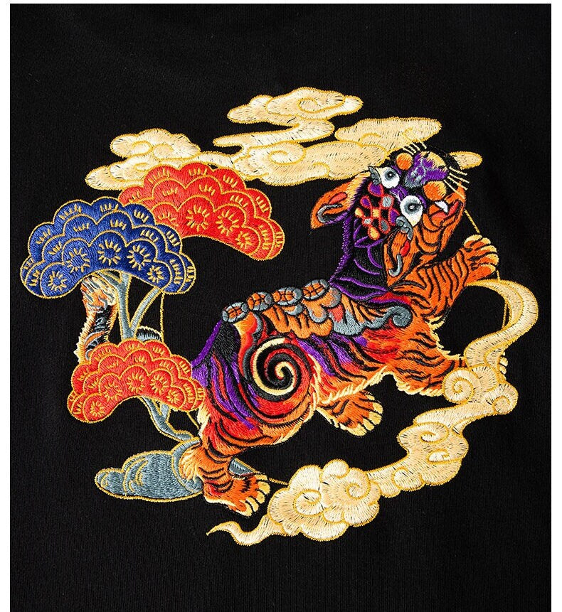 Tiger Embroidered Japanese Sweatshirt - XL