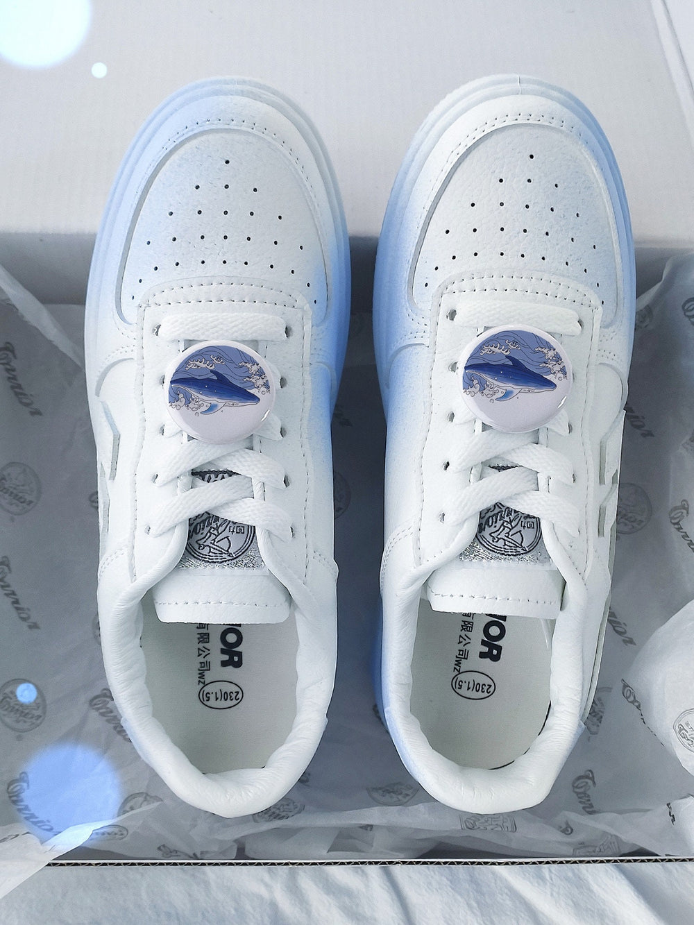 Printed White Blue Whale Japanese Shoes - 38