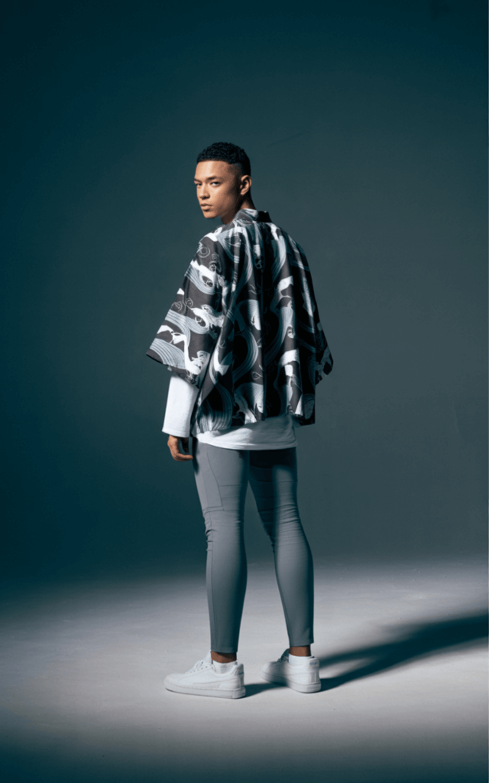 Midnight Wave Crane Pattern Kimono Jacket