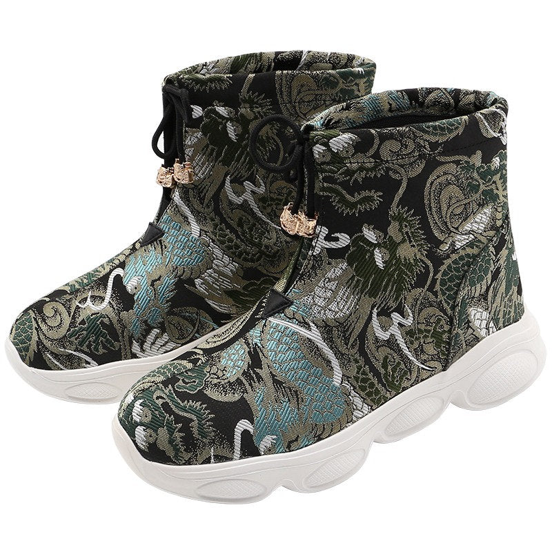 Embroidered Retro Japanese Shoes - 38 EU