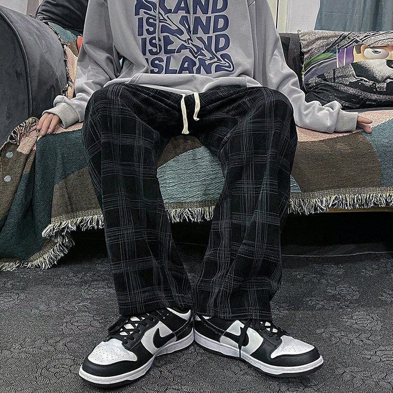 Checkered Design Japanese Pants - Medium