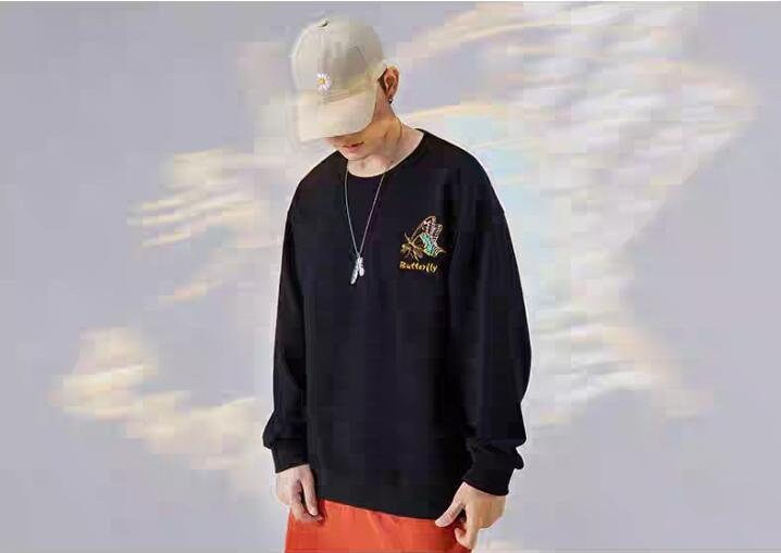 Aesthetic Butterfly Embroidered Japanese Style Sweater - Large