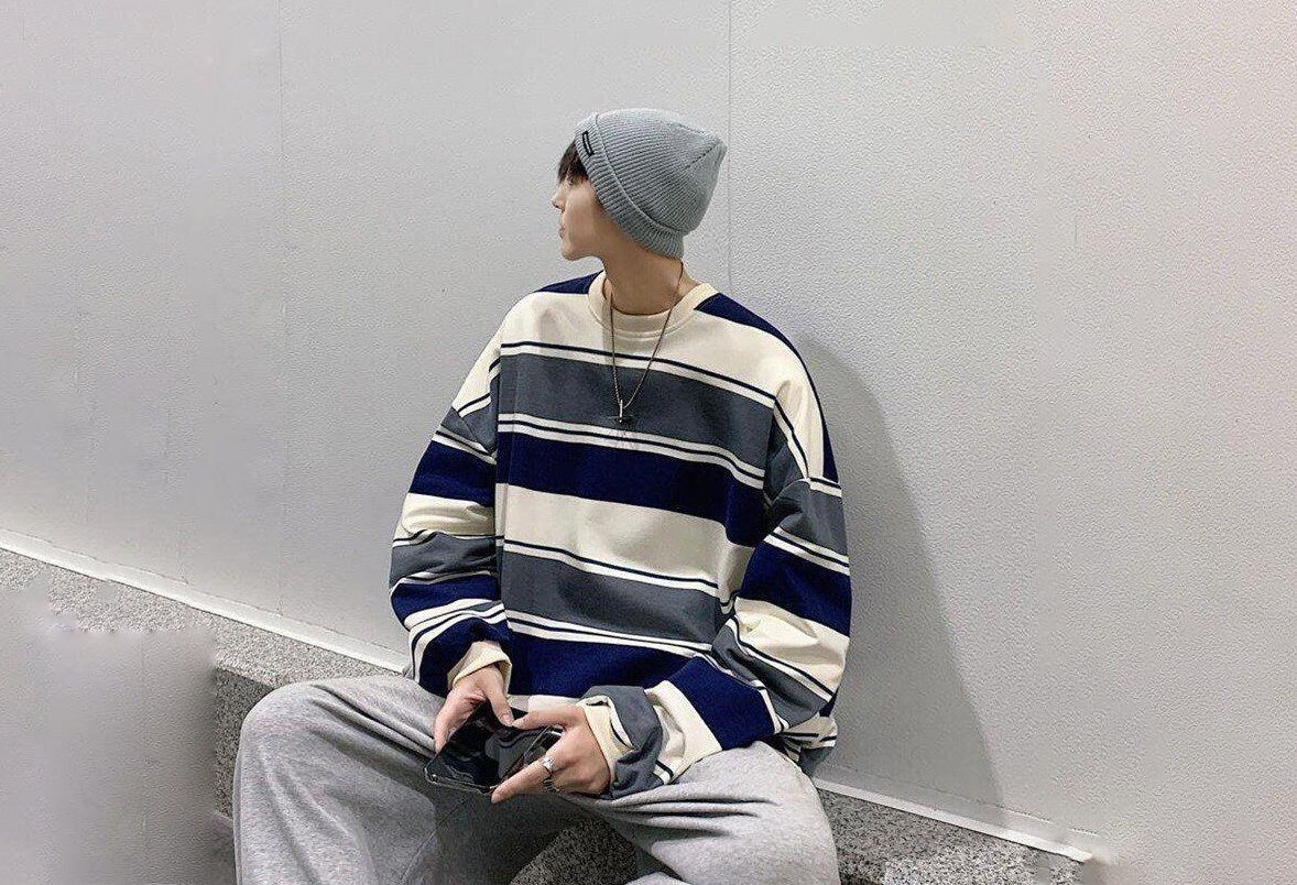 Striped Casual Japanese T Shirt - Medium