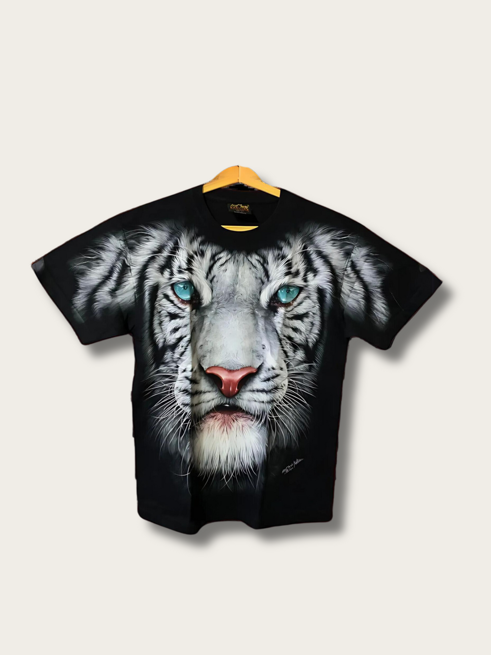 Frosted Gaze Tiger Graphic T Shirt - Medium