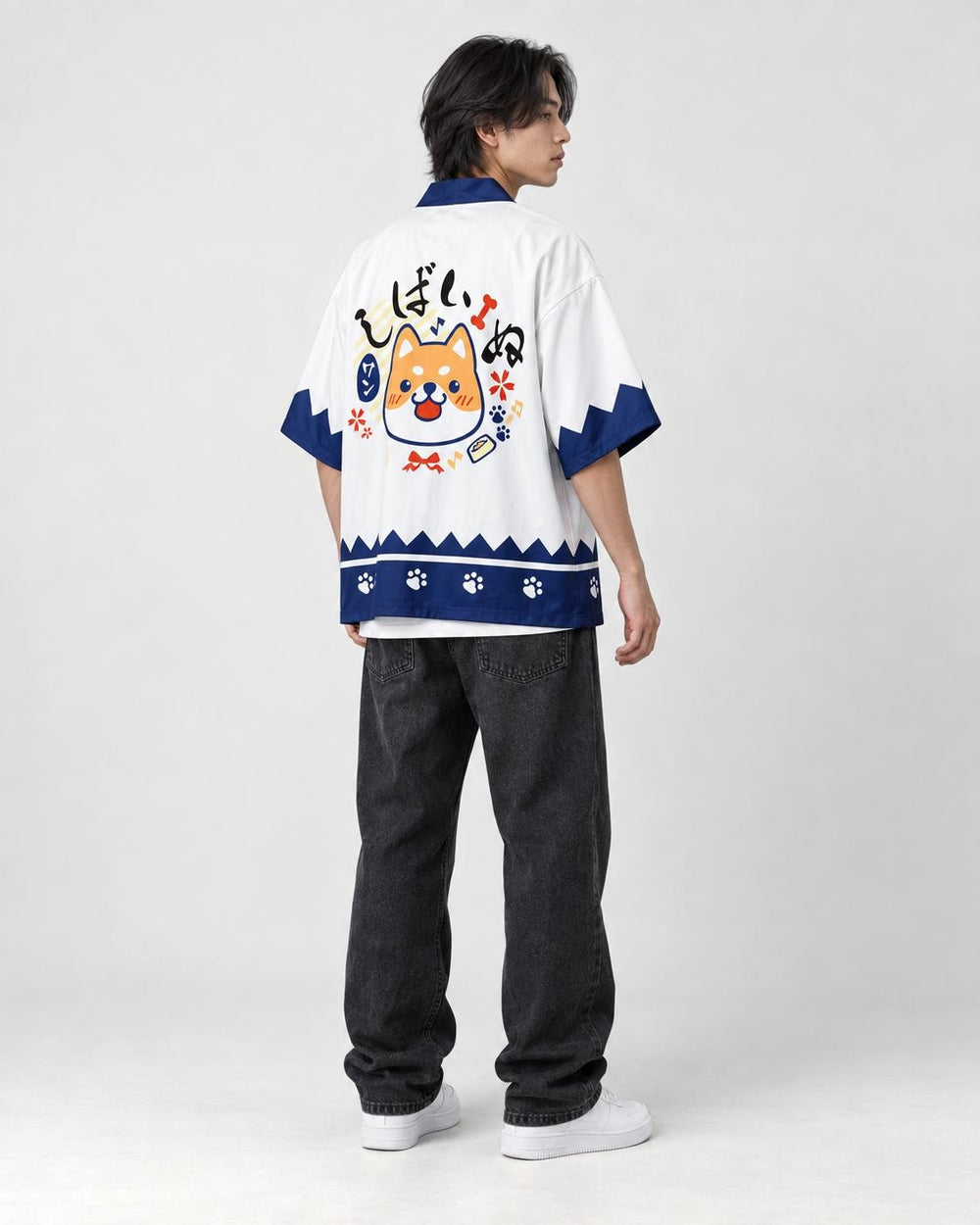 Model wearing the shiba inu haori, three-quarter back view