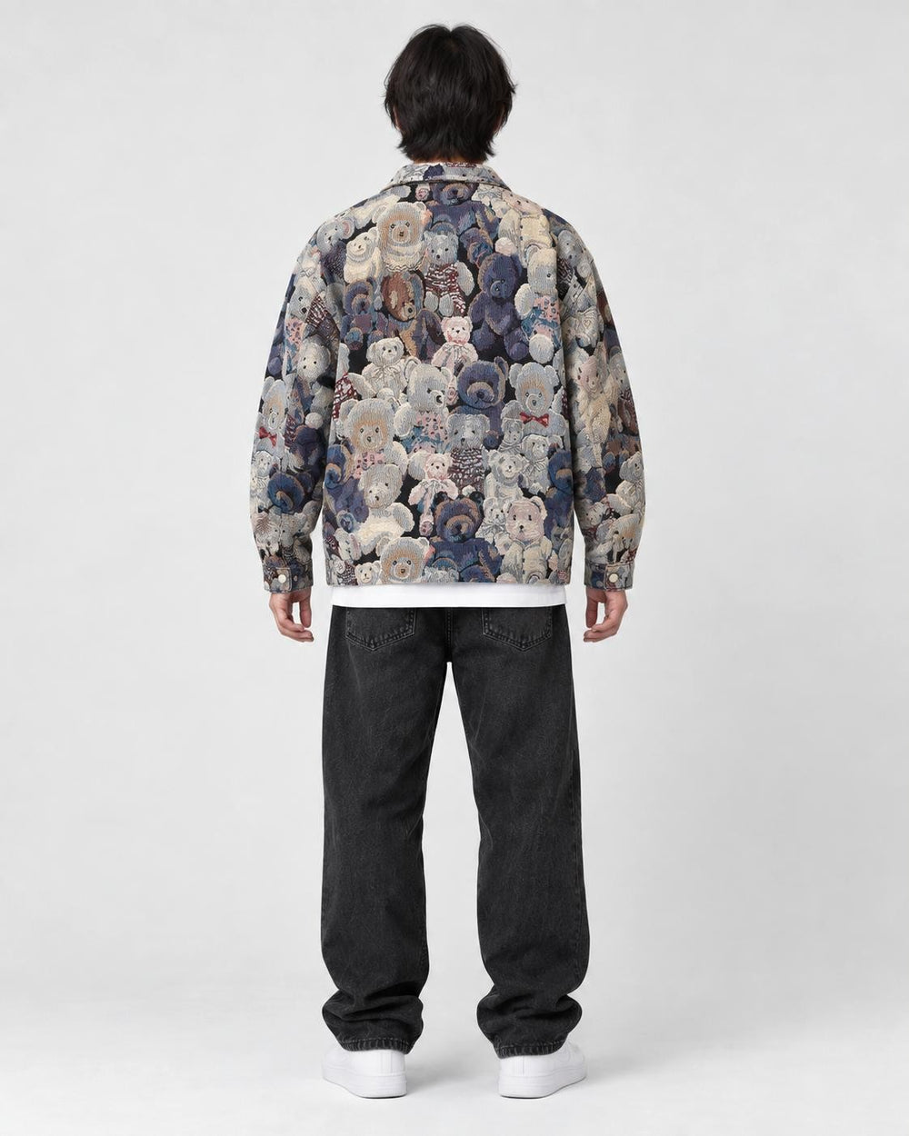 Model wearing the teddy bear jacquard overshirt, back view